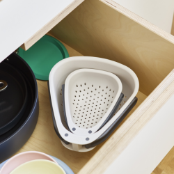 Small Colander with Folding Handles - Droplet