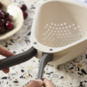 Colander with Folding Handle - Droplet