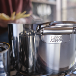 Folding Handle 5-Piece Cookware Set - Space Steel