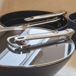 Wok Antiaderente com Tampa 32cm - Space