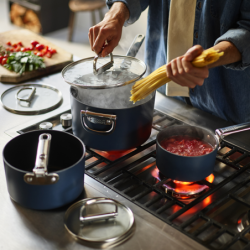 3 Saucepan Set with Lid Holder - Space Stack