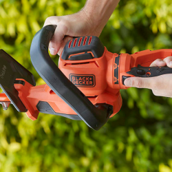 Corta-Sebes 650W 60cm com Cabeça Rotativa