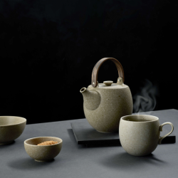 Teapot with Wooden Handle Bonsai 2L - Nesuto