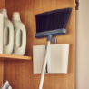 Vassoura de Fixar na Parede Azul - Cleanstore