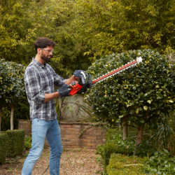 Corta-Sebes 550W 60cm com Lâmina de Serra