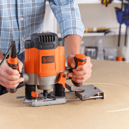 BLACK+DECKER 1200W 38 mm Plunge Router