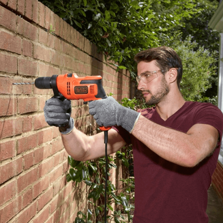 Berbequim com Percussão 500W BLACK+DECKER