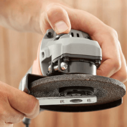 REBARBADORA 710W 115MM