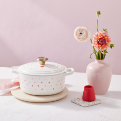 Cocotte Redonda com Corações 22cm - L'Amour
